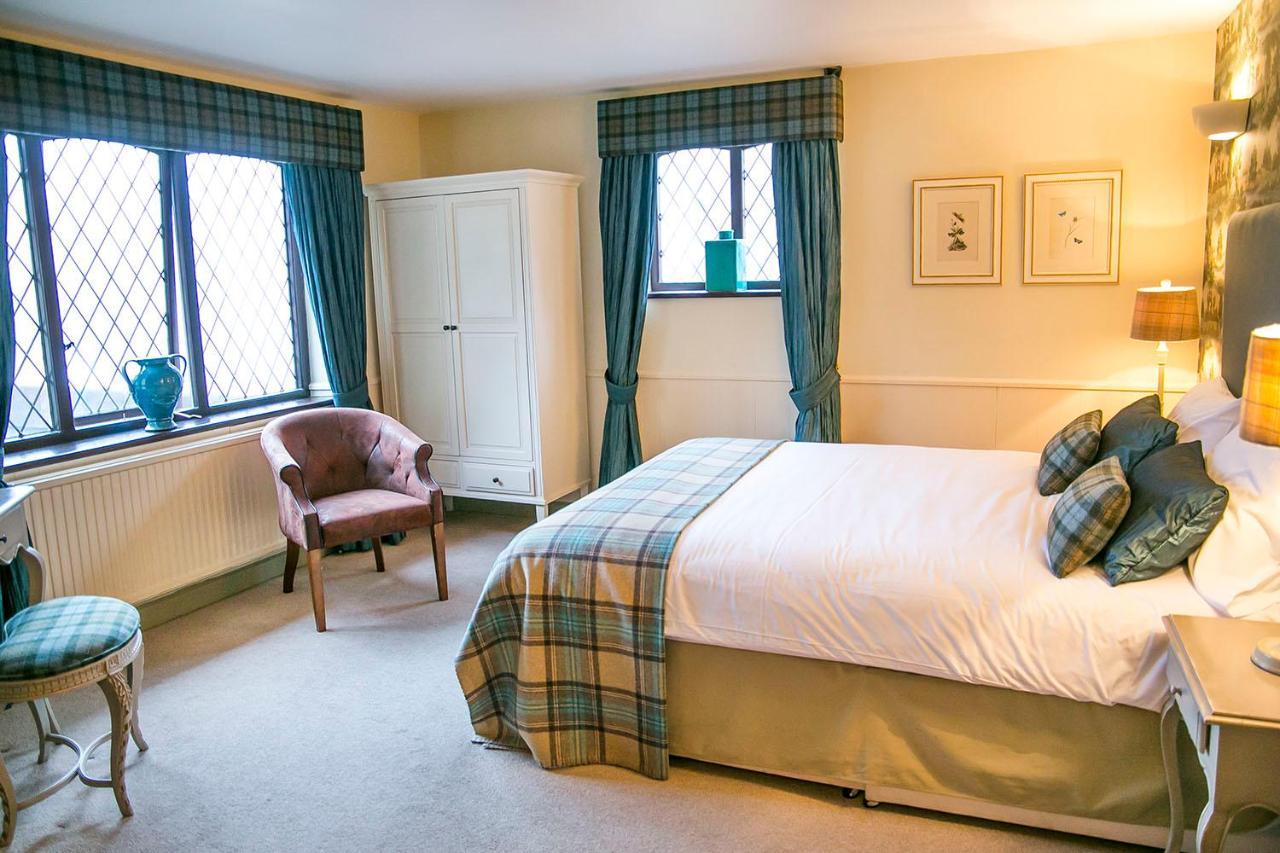 The Red Lion Hawkshaw Hotel Bury  Eksteriør billede